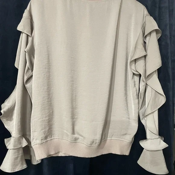 Express Ruffle Sweater - Picture 3 of 4